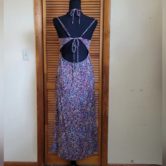 EUC H&M Floral Halter Maxi Dress Size Medium - Picture 3 of 4